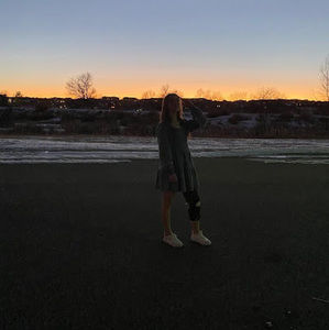 Meet your Posher, Maya